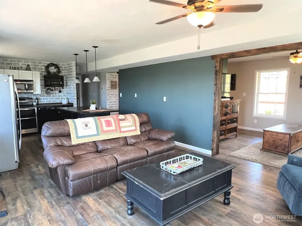 212 Nine Mile Road Oroville WA 98844