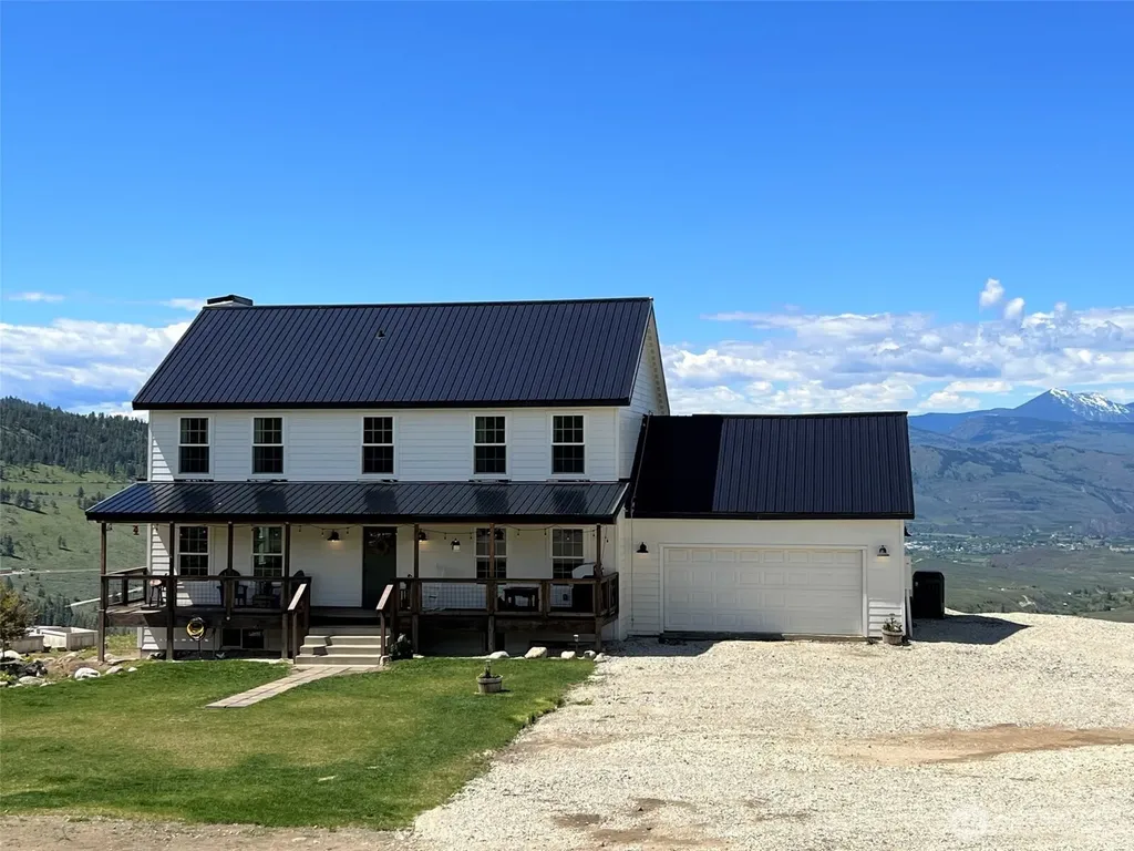 212 Nine Mile Road Oroville WA 98844