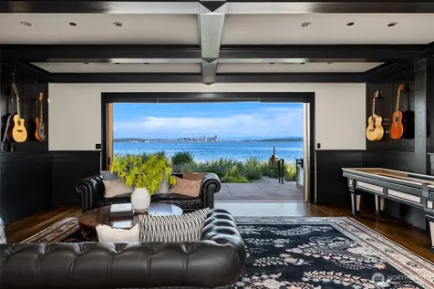5128 Rockaway Beach Road NE Bainbridge Island WA 98110