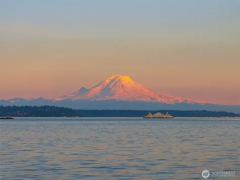 5128 Rockaway Beach Road NE Bainbridge Island WA 98110