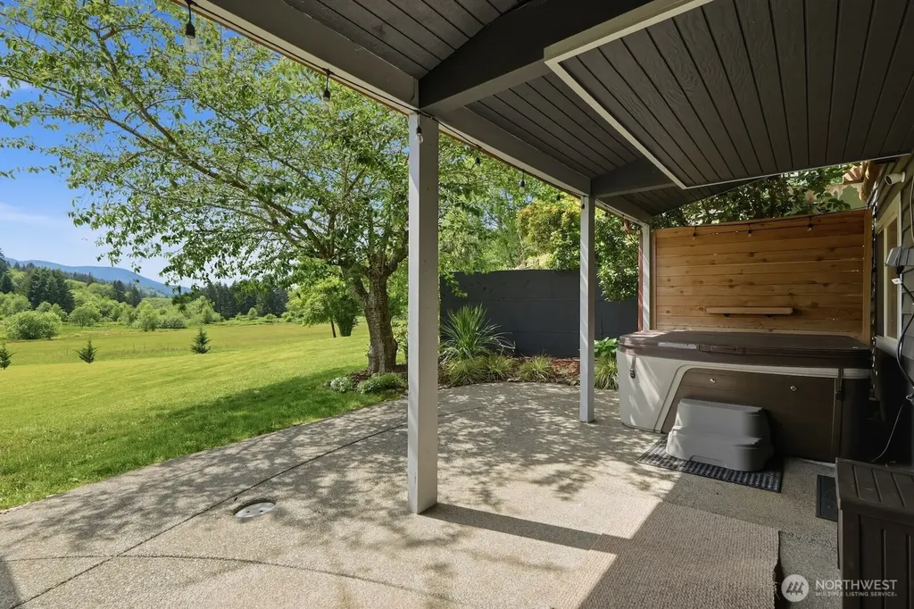 1943 W Hurley-waldrip Road Shelton WA 98584