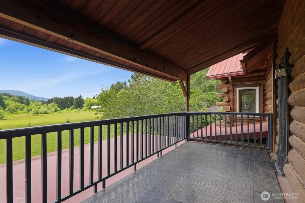 1943 W Hurley-waldrip Road Shelton WA 98584