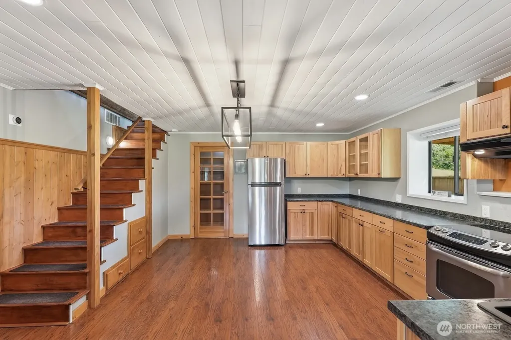 1943 W Hurley-waldrip Road Shelton WA 98584