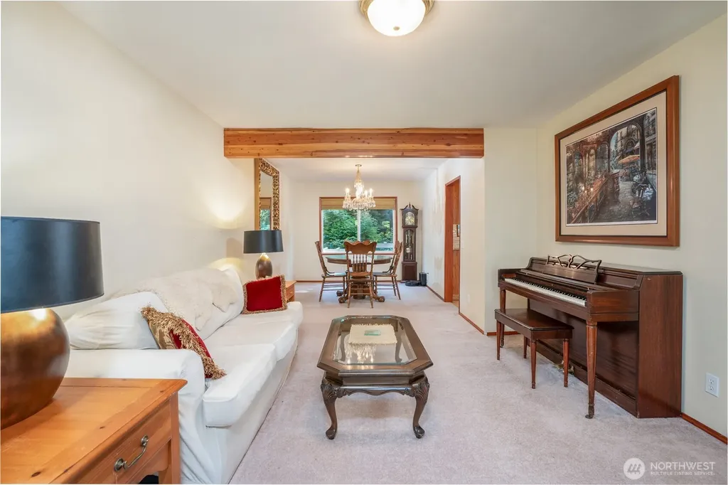 10717 Suncrest Drive Anderson Island WA 98303