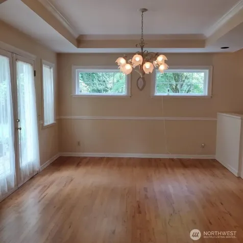 8511 Ferncliff Avenue NE Bainbridge Island WA 98110