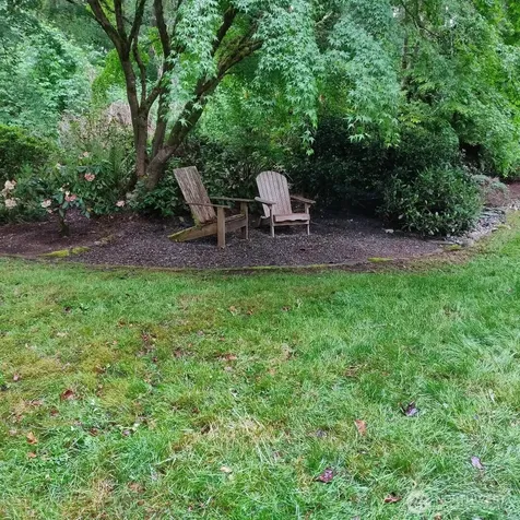 8511 Ferncliff Avenue NE Bainbridge Island WA 98110