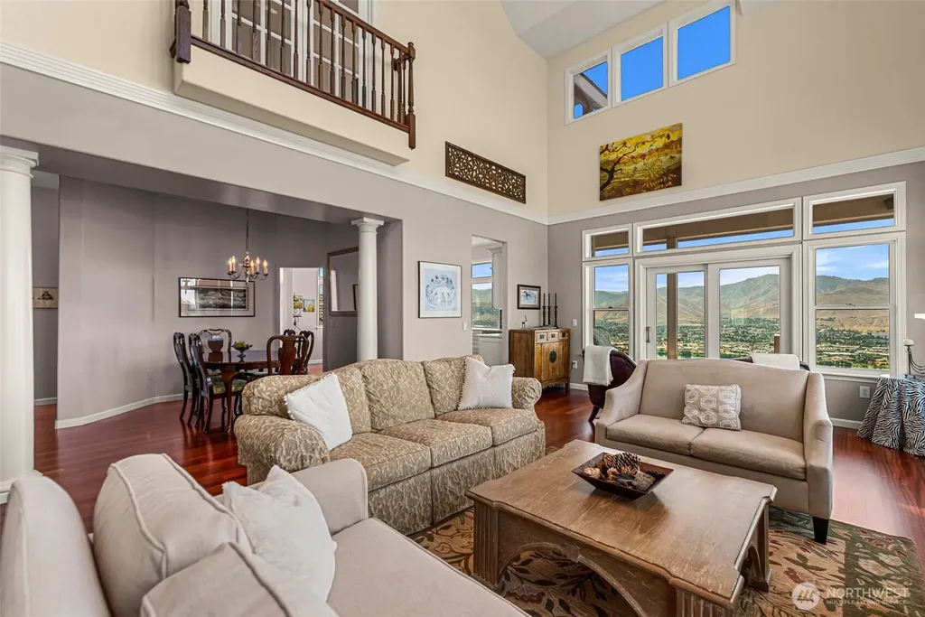 2352 Monument Place East Wenatchee WA 98802