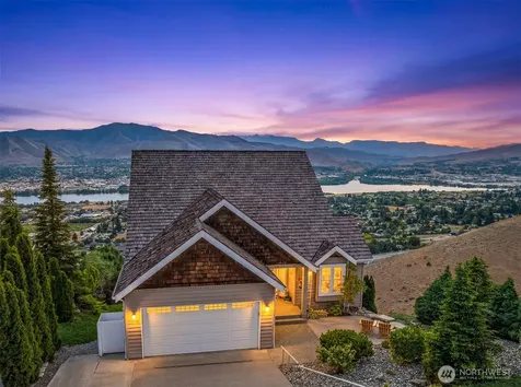 2352 Monument Place East Wenatchee WA 98802
