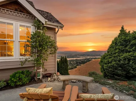 2352 Monument Place East Wenatchee WA 98802