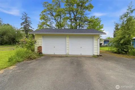 7210 20th Avenue E Tacoma WA 98404