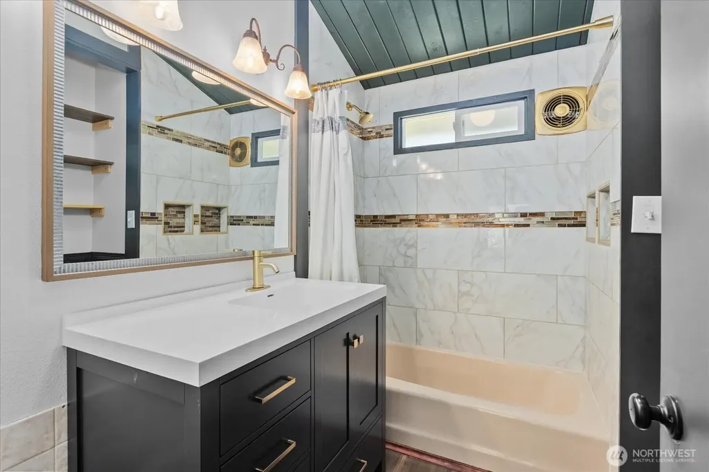 30722 223rd Avenue NE Arlington WA 98223