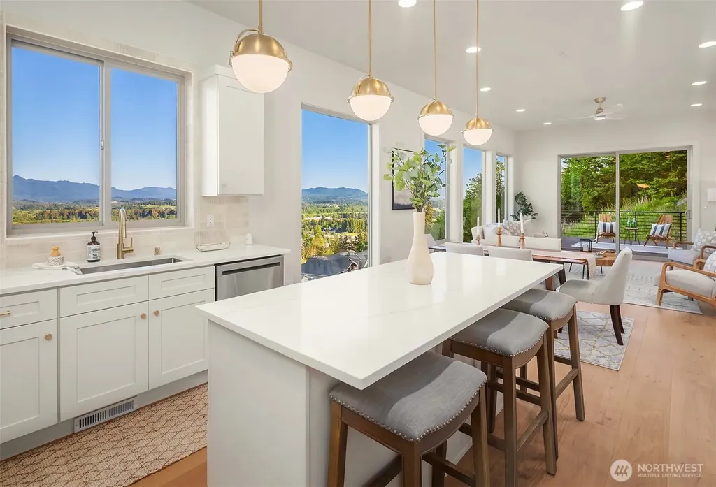 1030 Tinas Coma Drive Burlington WA 98233