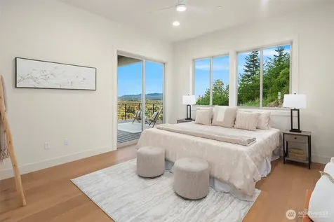 1030 Tinas Coma Drive Burlington WA 98233