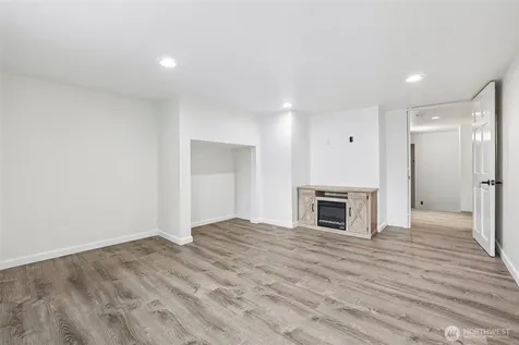 5223 68th Drive NE Marysville WA 98270
