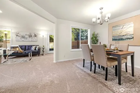 4714 NE 18th Place Renton WA 98059