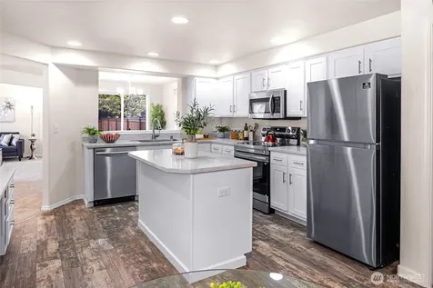 4714 NE 18th Place Renton WA 98059
