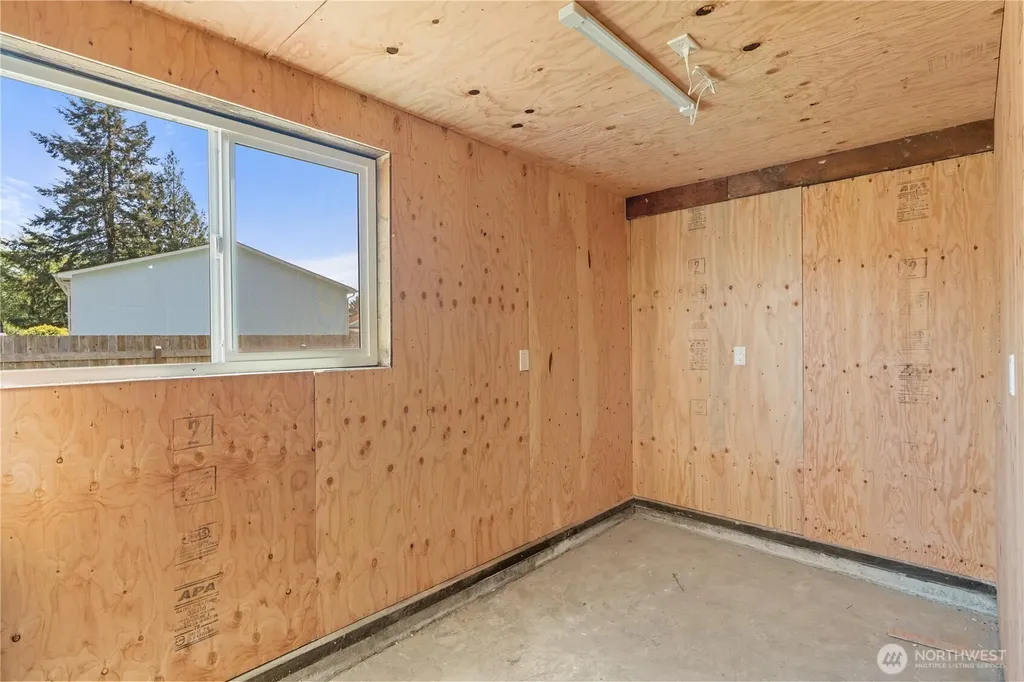 1112 Brook Drive Montesano WA 98563