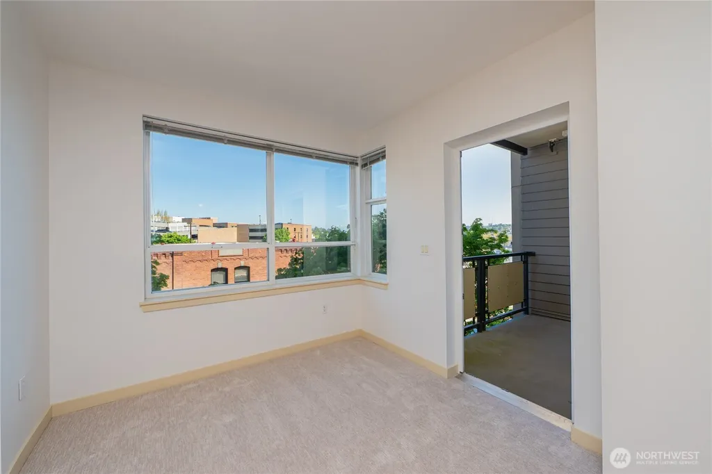 5440 Leary Avenue NW Seattle WA 98107