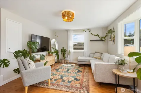 7708 35th Avenue S Seattle WA 98118