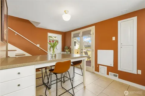 7708 35th Avenue S Seattle WA 98118
