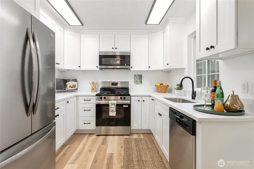981 Red Valley Lane Maple Falls WA 98266