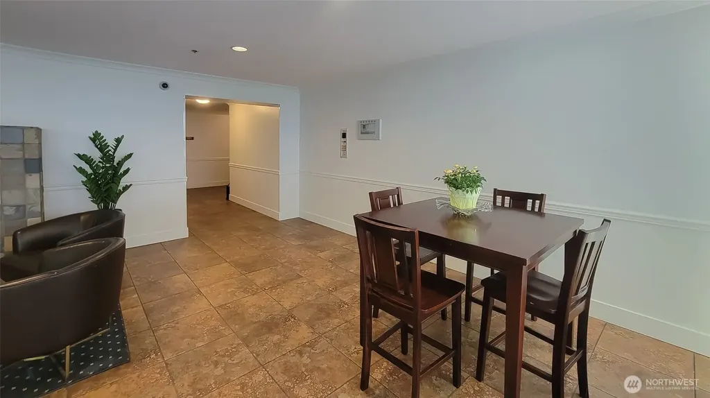 1015 Railroad Avenue Bellingham WA 98225