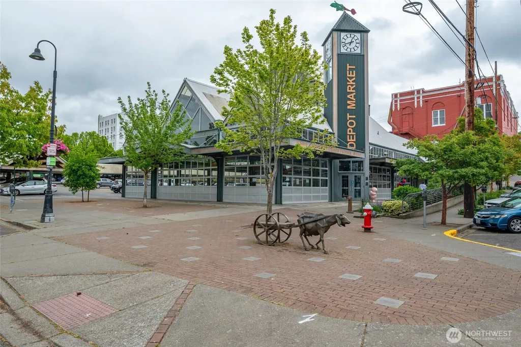 1015 Railroad Avenue Bellingham WA 98225
