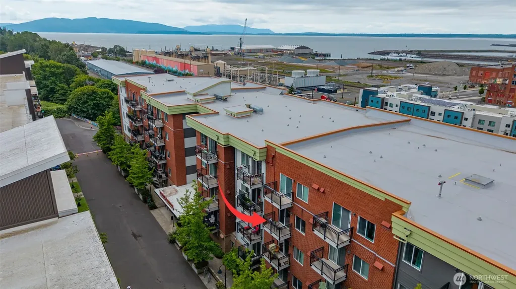 1015 Railroad Avenue Bellingham WA 98225