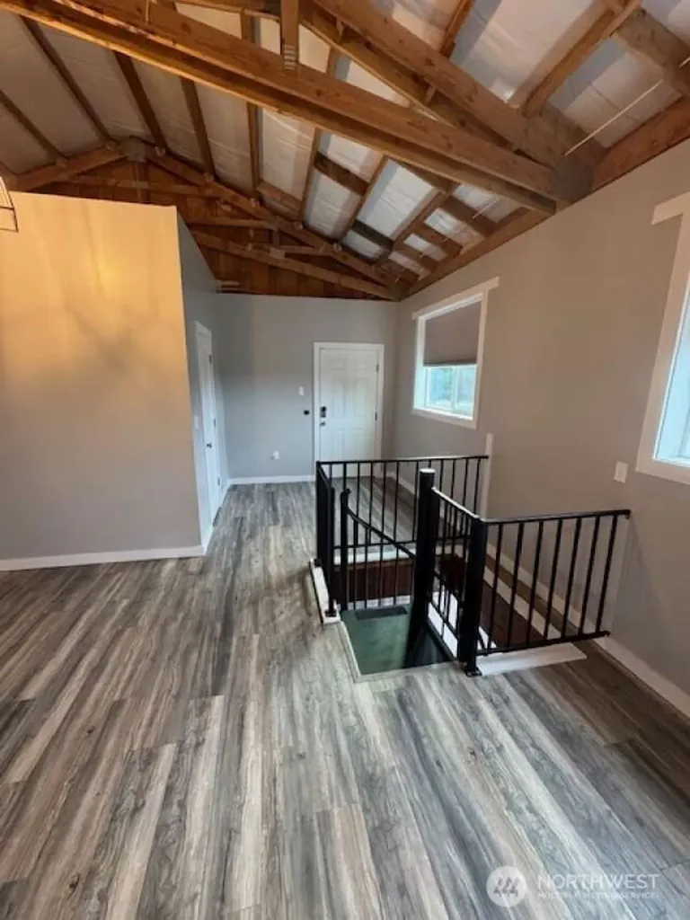 205 9th Street NW Long Beach WA 98631