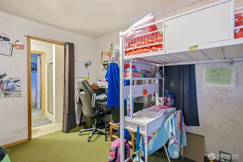 417 N Sanders Street Chelan WA 98816