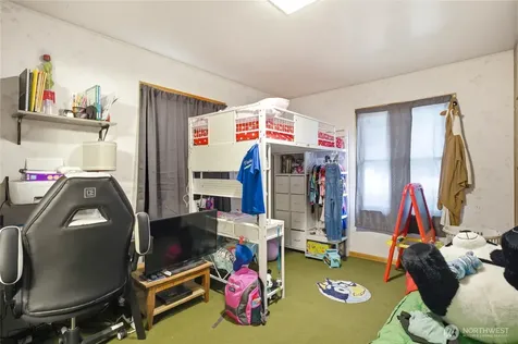 417 N Sanders Street Chelan WA 98816