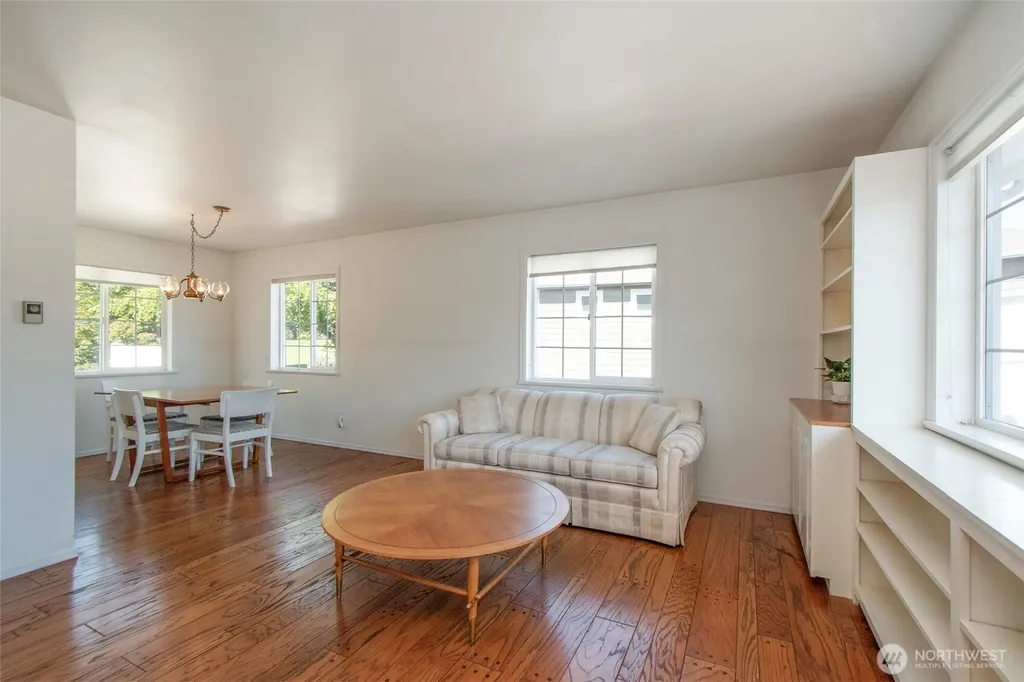 251 Meadowlark Lane Sequim WA 98382