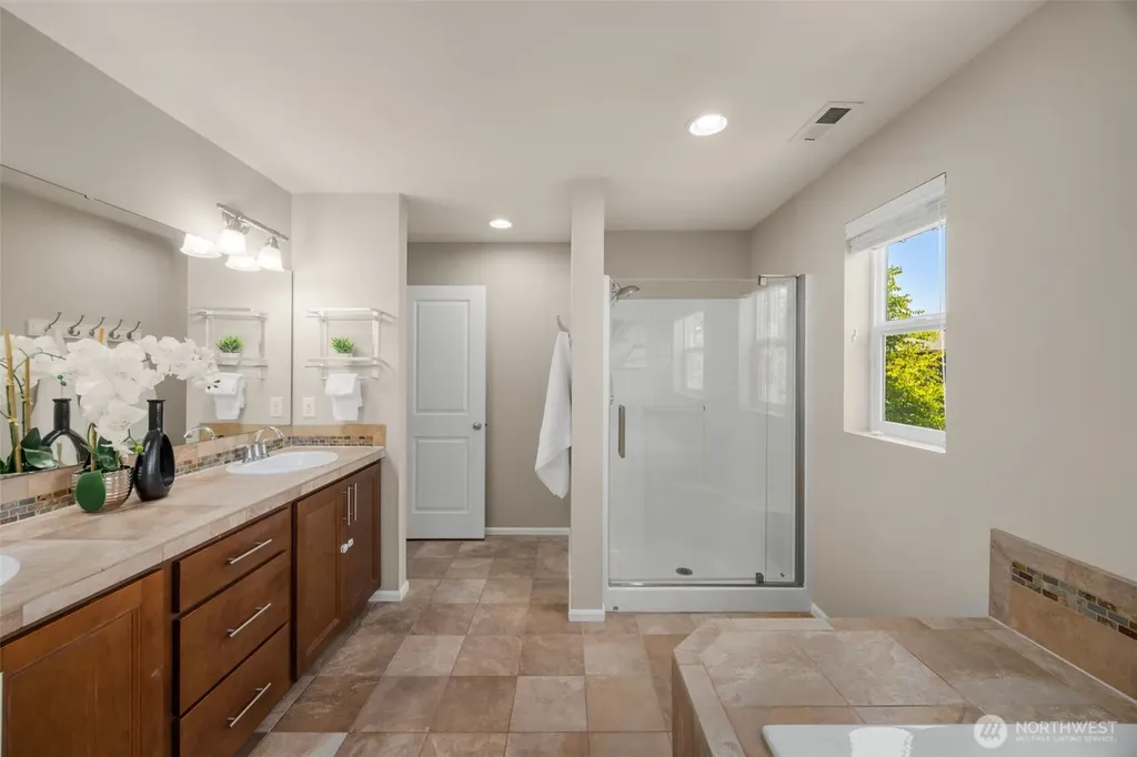 17806 39th Avenue SE Bothell WA 98012