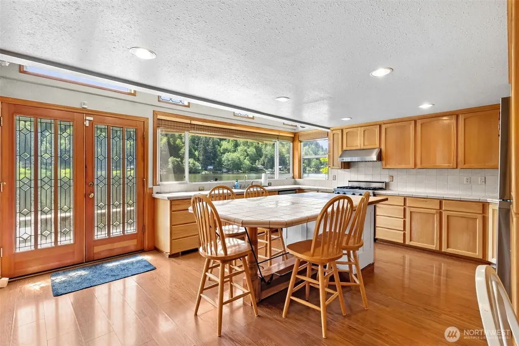 38509 Orville Road E Eatonville WA 98328