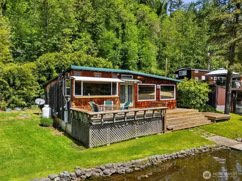 38509 Orville Road E Eatonville WA 98328