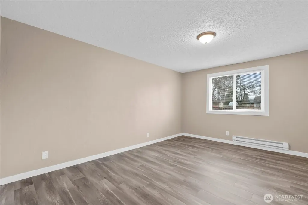 714 S 7th Avenue Kelso WA 98626