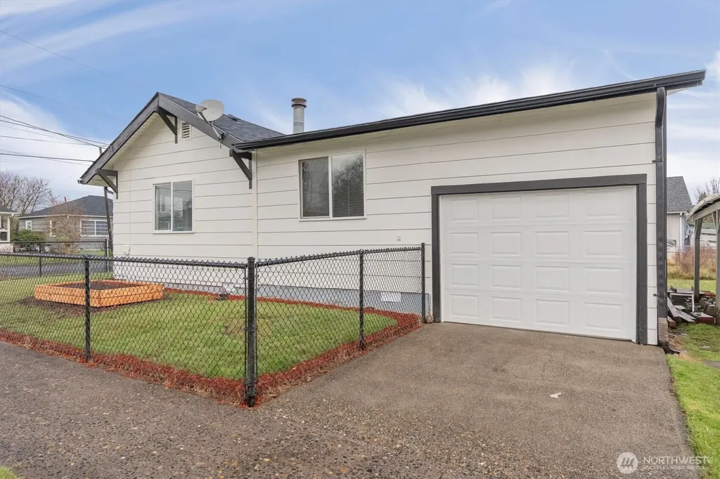 714 S 7th Avenue Kelso WA 98626