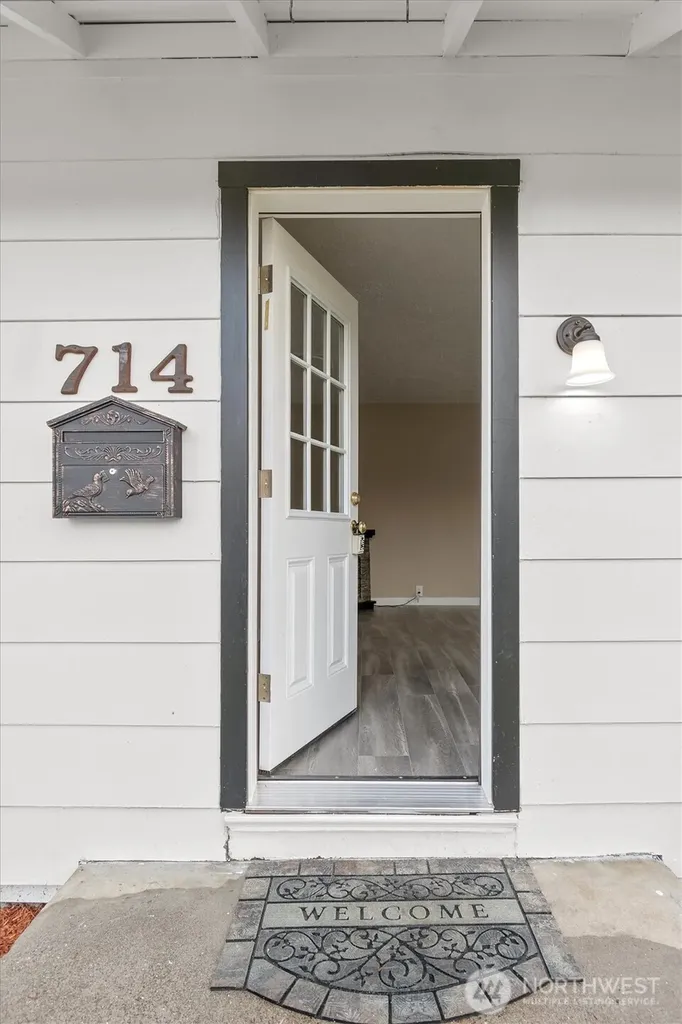 714 S 7th Avenue Kelso WA 98626