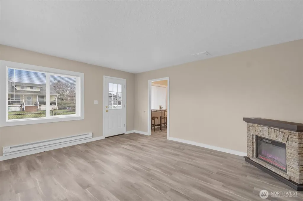 714 S 7th Avenue Kelso WA 98626