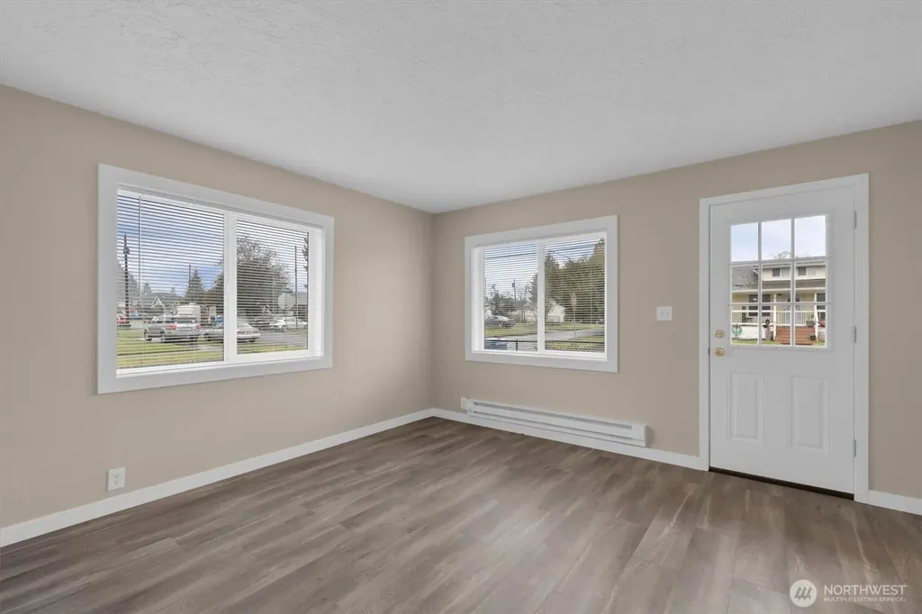 714 S 7th Avenue Kelso WA 98626