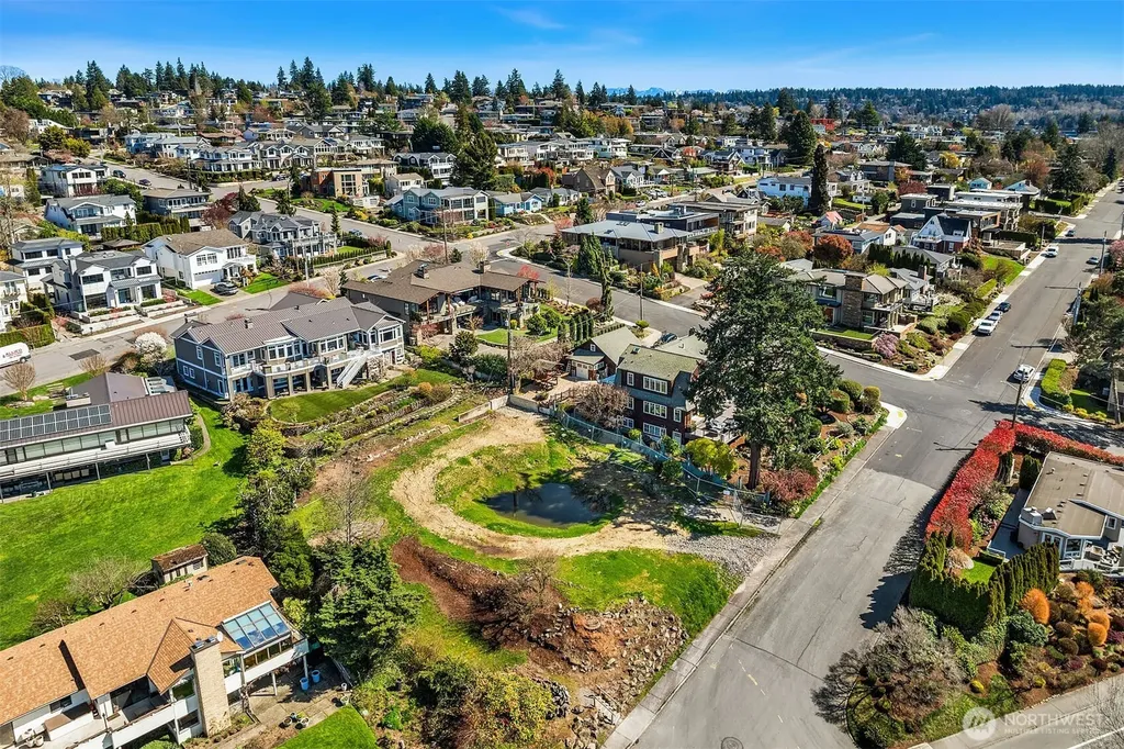 508 8th Avenue W Kirkland WA 98033