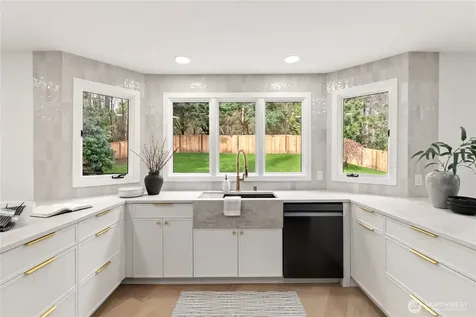 19108 NE 143rd Place Woodinville WA 98077
