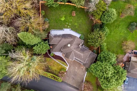 19108 NE 143rd Place Woodinville WA 98077