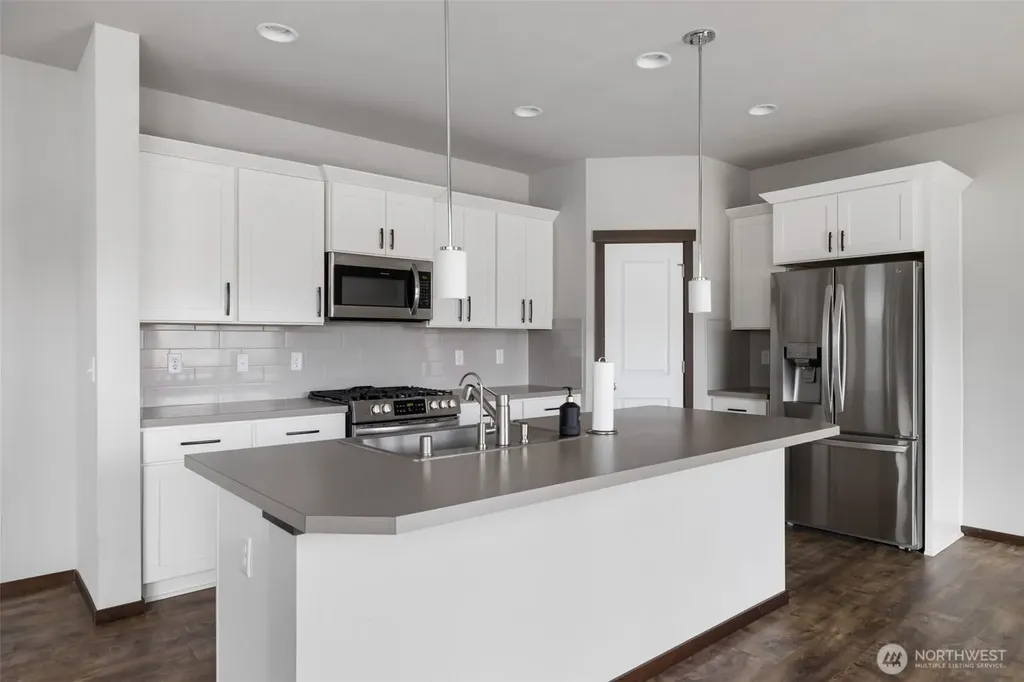 5171 Sophie Street Bremerton WA 98312