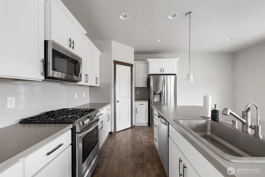 5171 Sophie Street Bremerton WA 98312