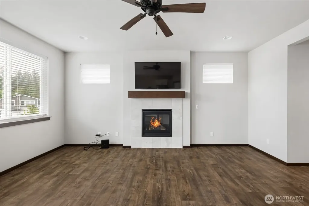 5171 Sophie Street Bremerton WA 98312