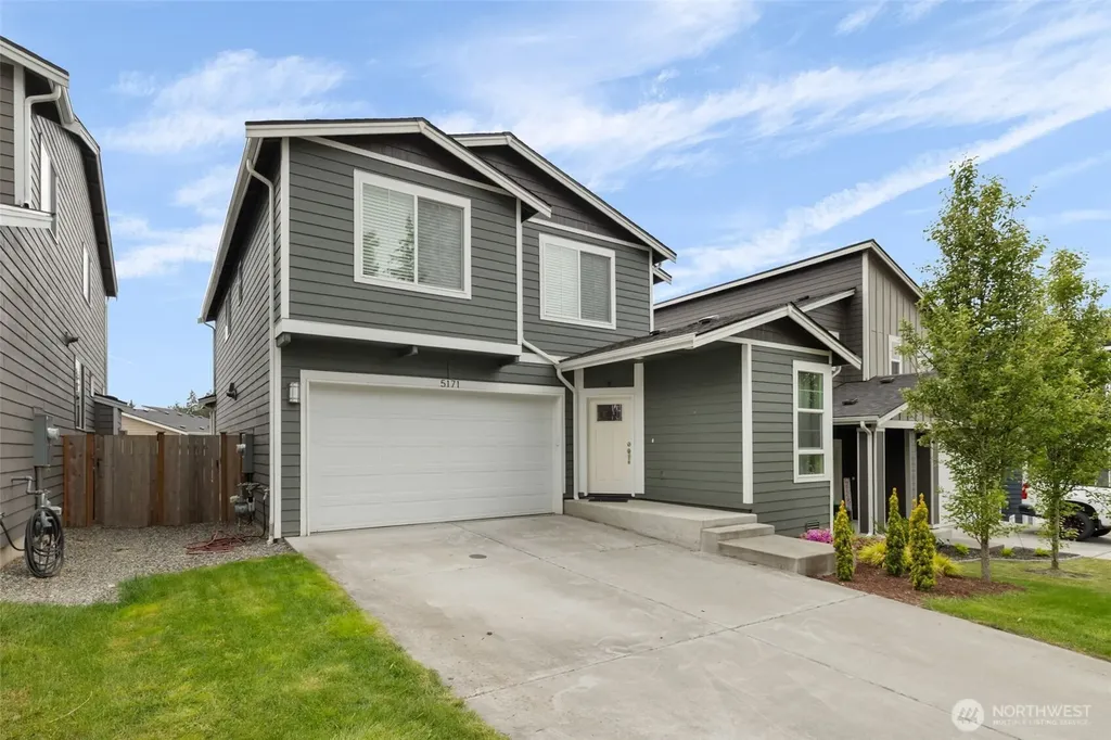5171 Sophie Street Bremerton WA 98312