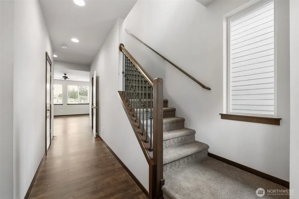 5171 Sophie Street Bremerton WA 98312