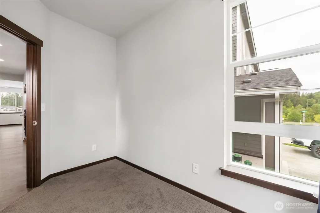 5171 Sophie Street Bremerton WA 98312