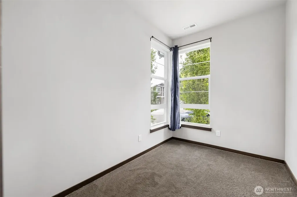 5171 Sophie Street Bremerton WA 98312